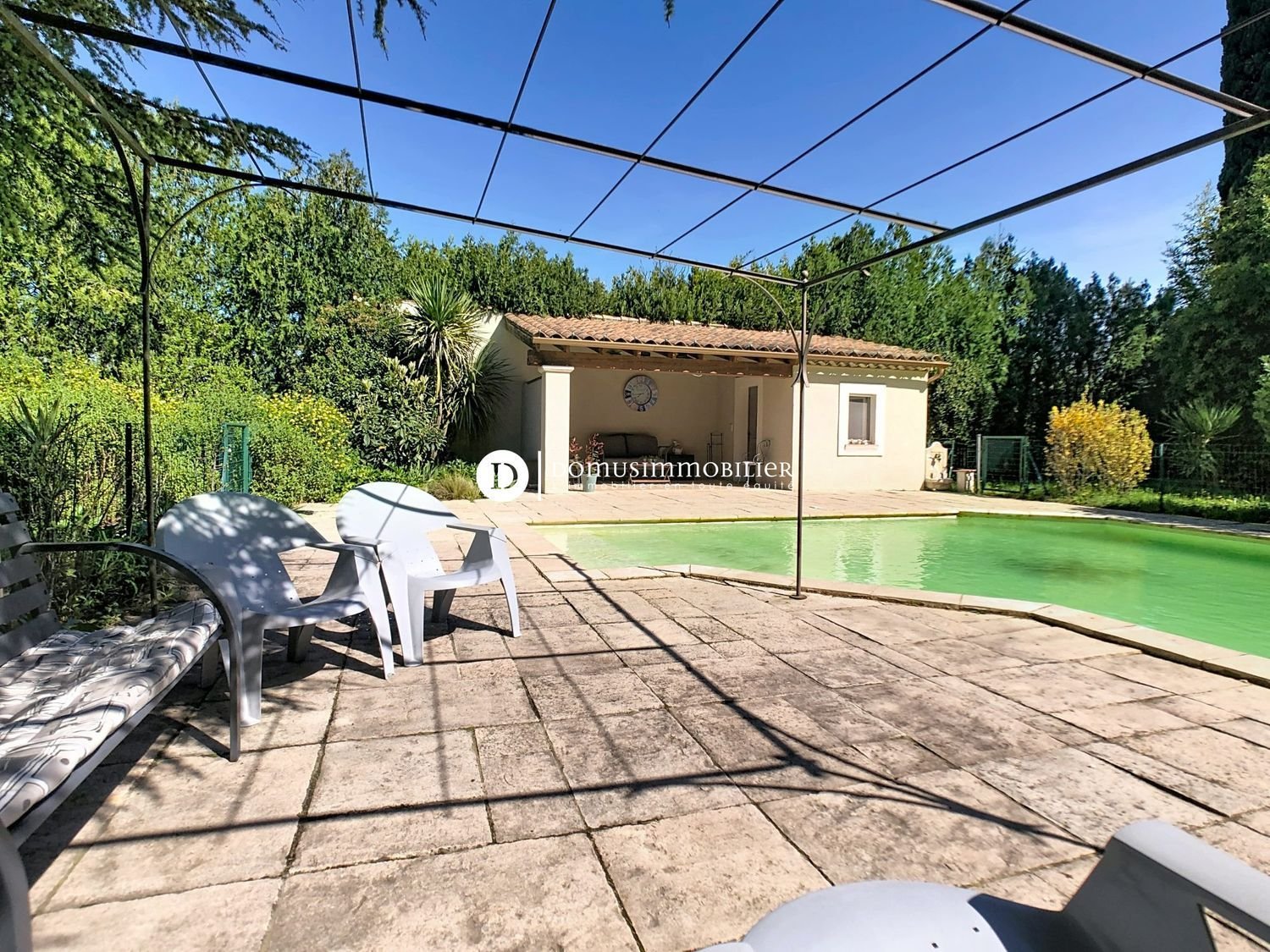 Maison à vendre, 188m², Morières-lès-Avignon