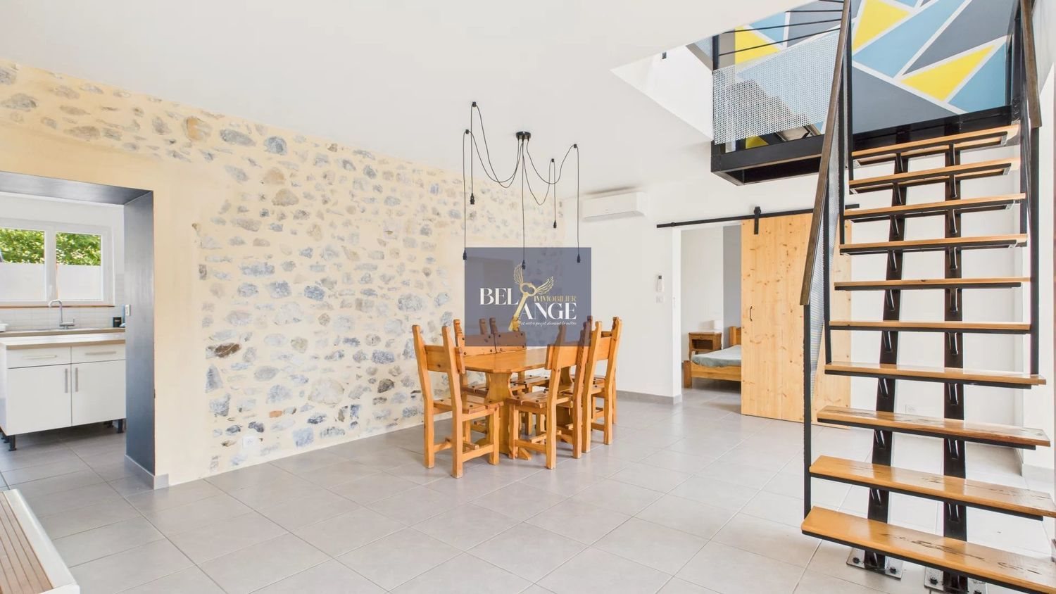 Maison à vendre, 190m², Vallon-Pont-d'Arc