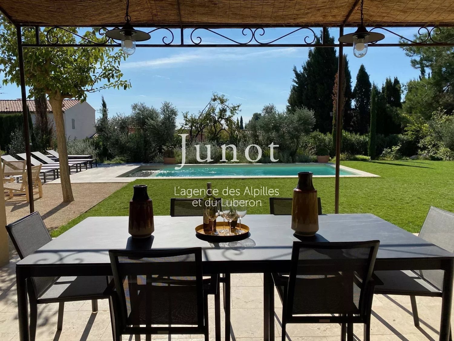 Maison à louer, 190m², Maussane-les-Alpilles