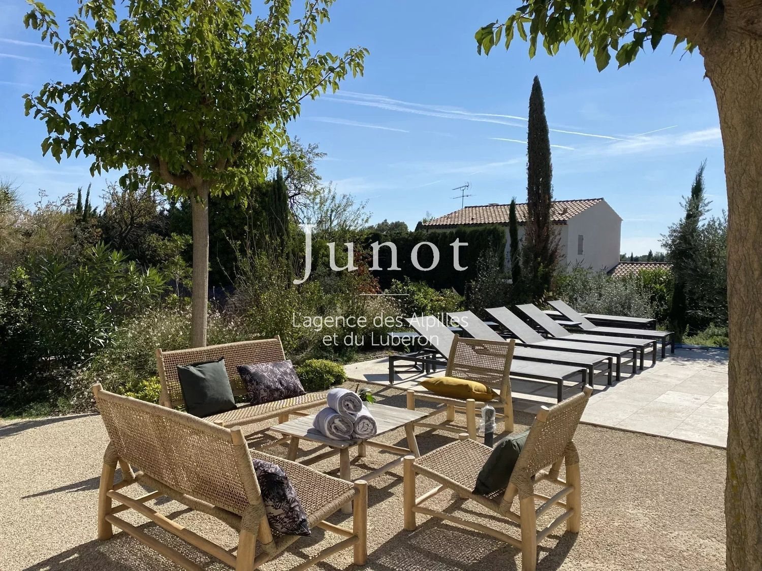 Maison à louer, 190m², Maussane-les-Alpilles