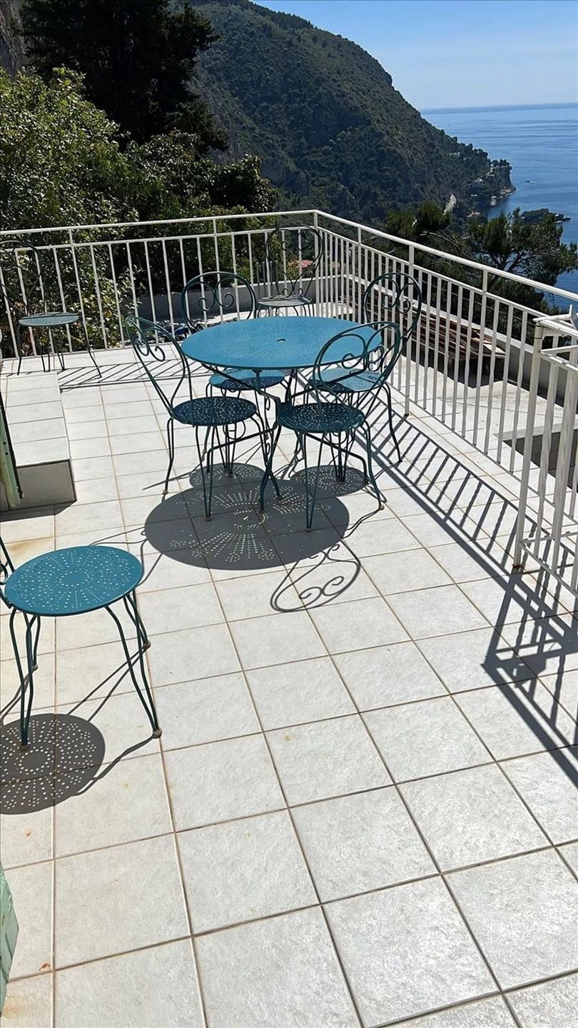 Appartement à louer, 65m², Èze