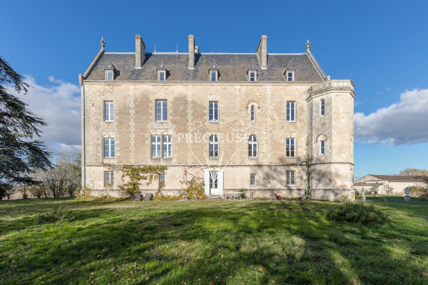 Maison à vendre, 900m², Latresne