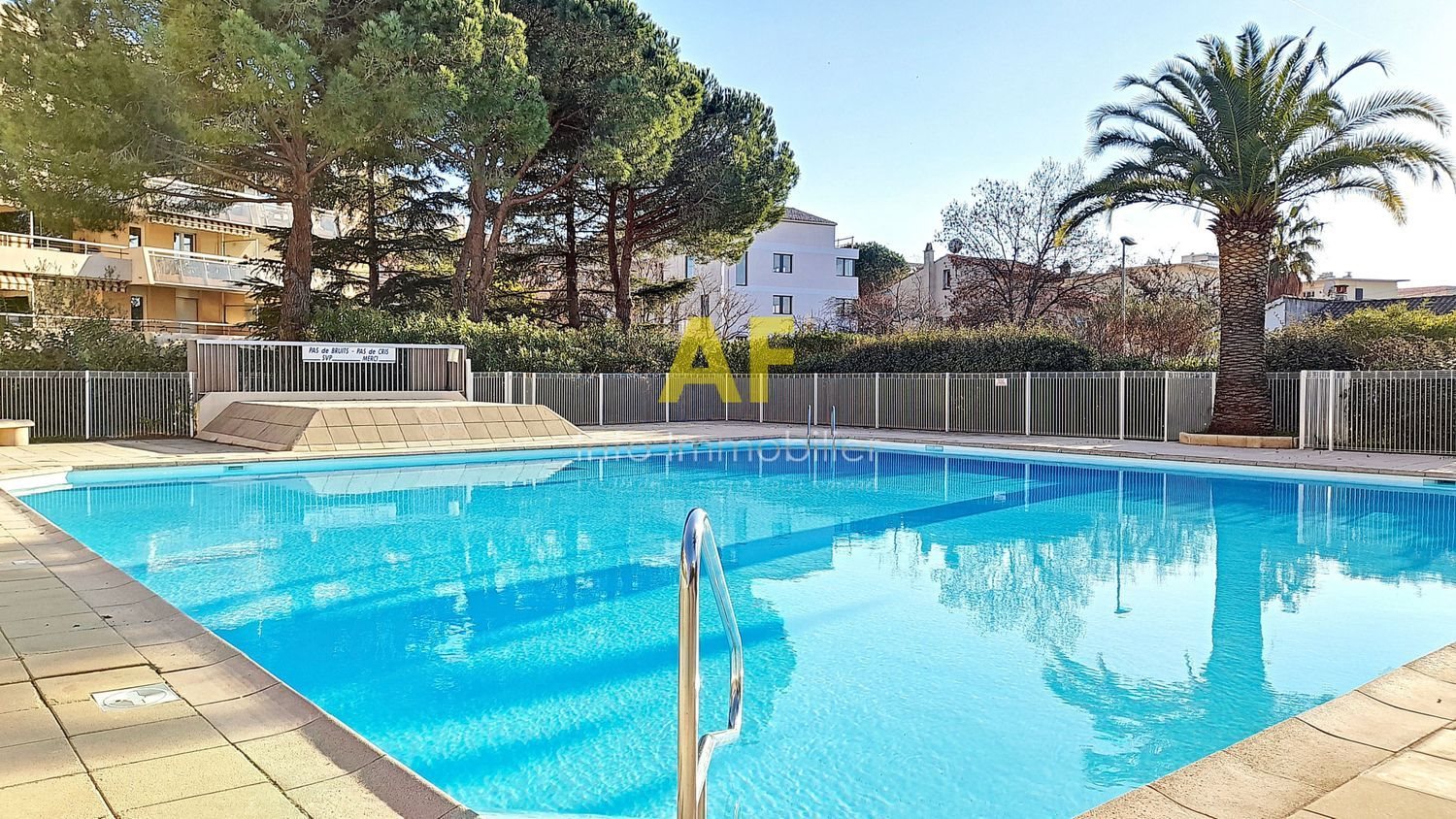Appartement à vendre, 26m², Fréjus