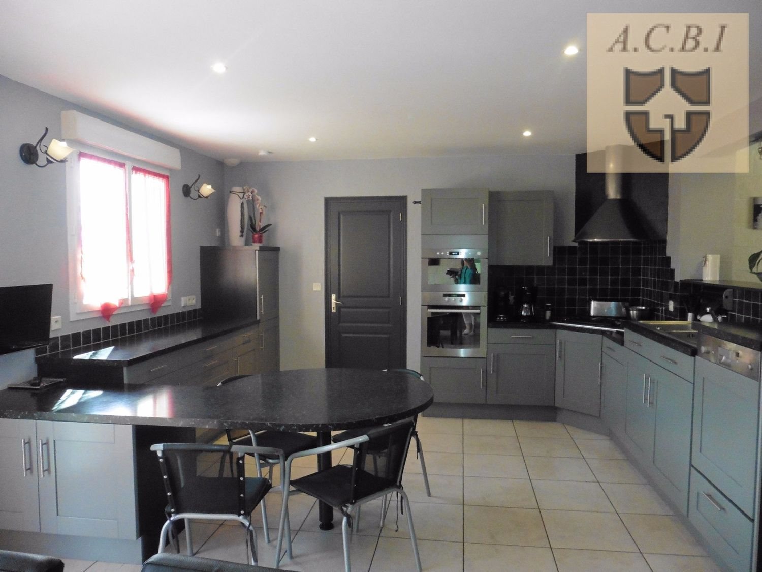 Maison à vendre, 142m², Oucques