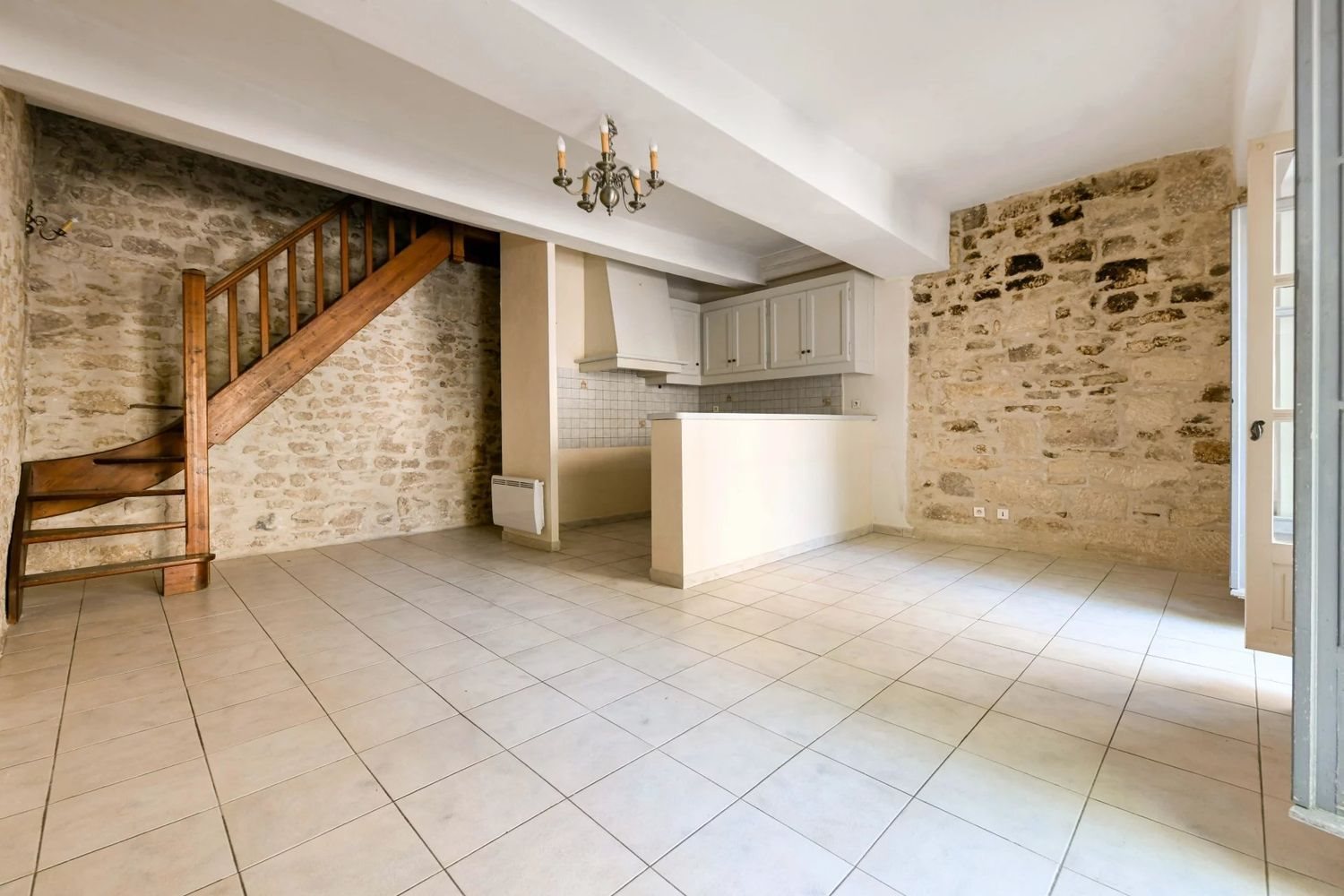 Appartement à vendre, 59m², Uzès