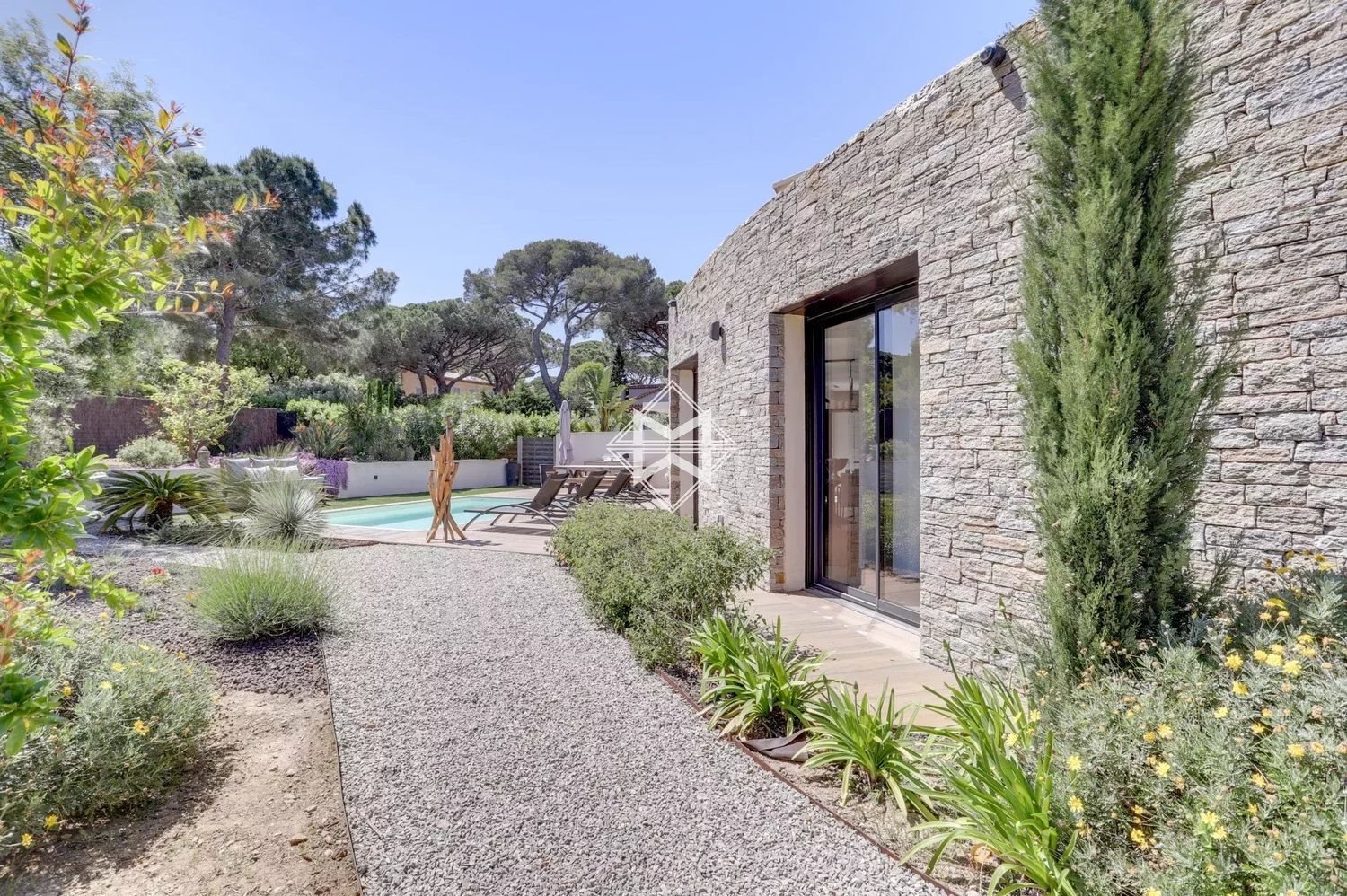 Maison à louer, 120m², Saint-Tropez
