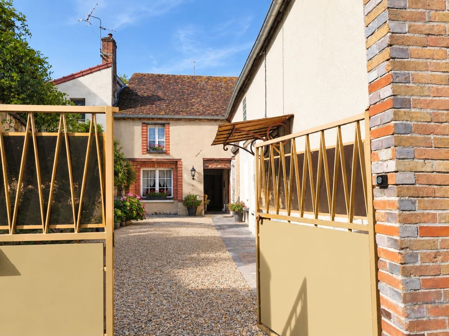 Maison à vendre, 70m², Pont-sur-Yonne