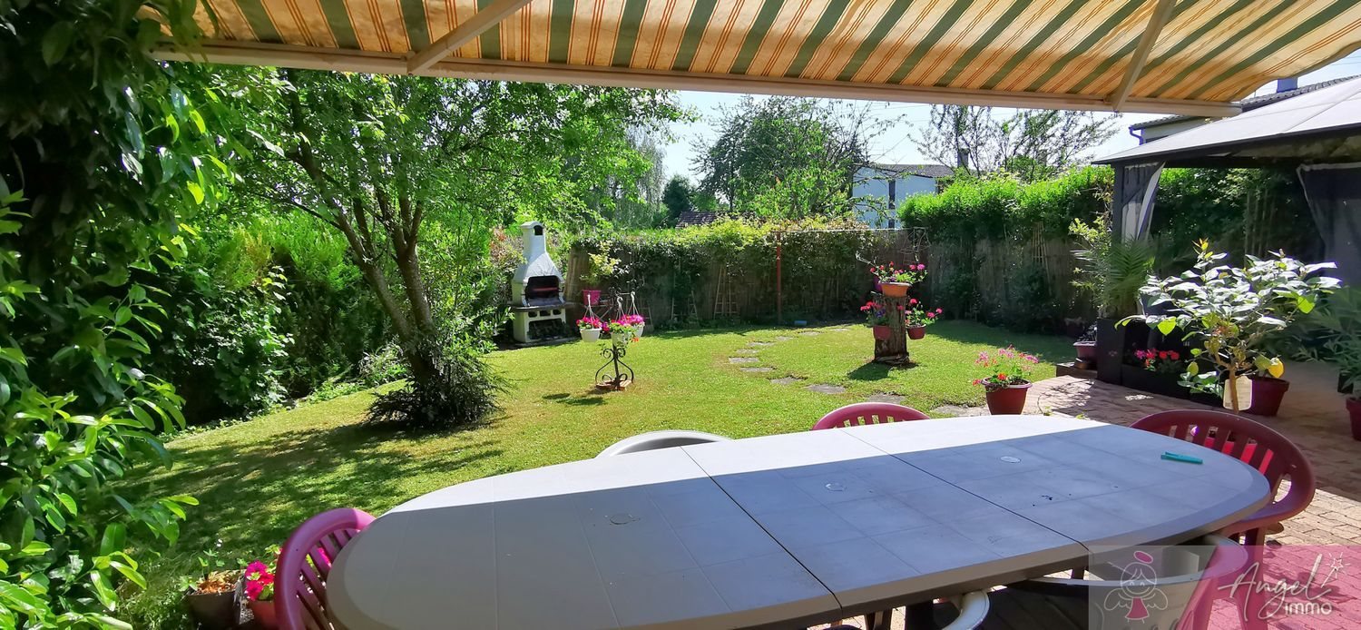 Maison à vendre, 94m², Dole