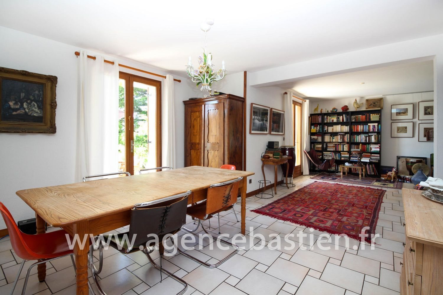 Maison à vendre, 150m², Gex