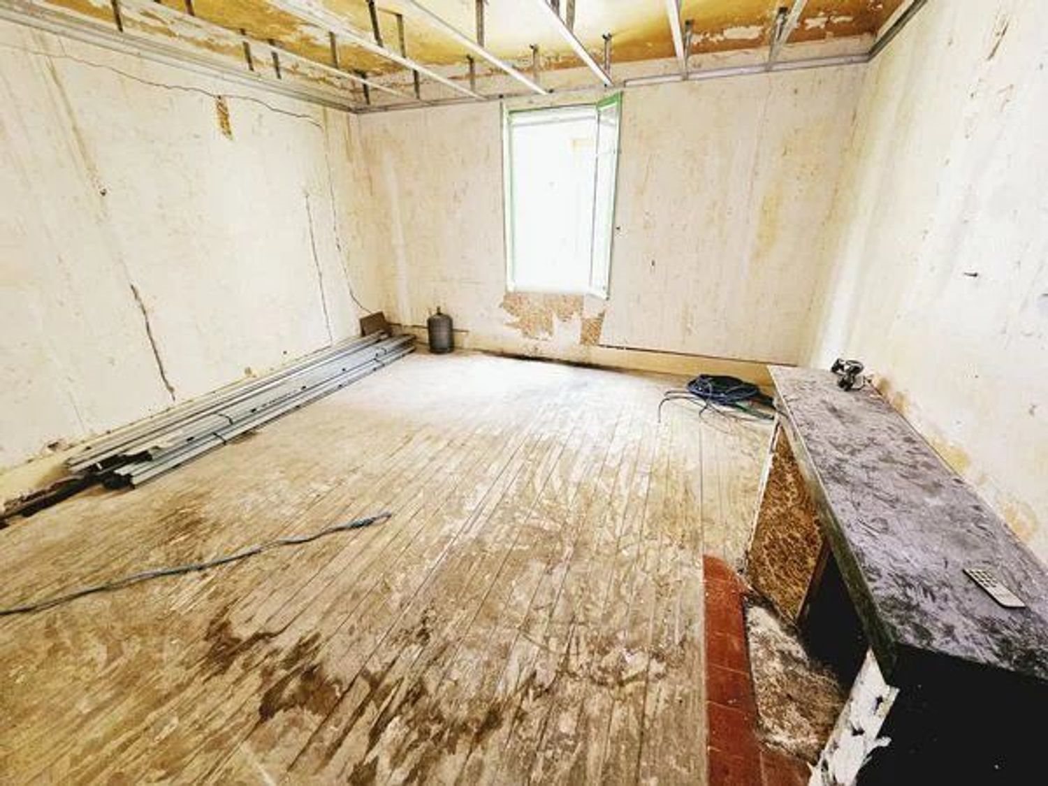 Maison à vendre, 11m², Quillan