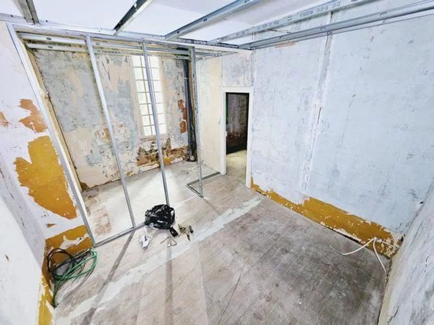 Maison à vendre, 11m², Quillan