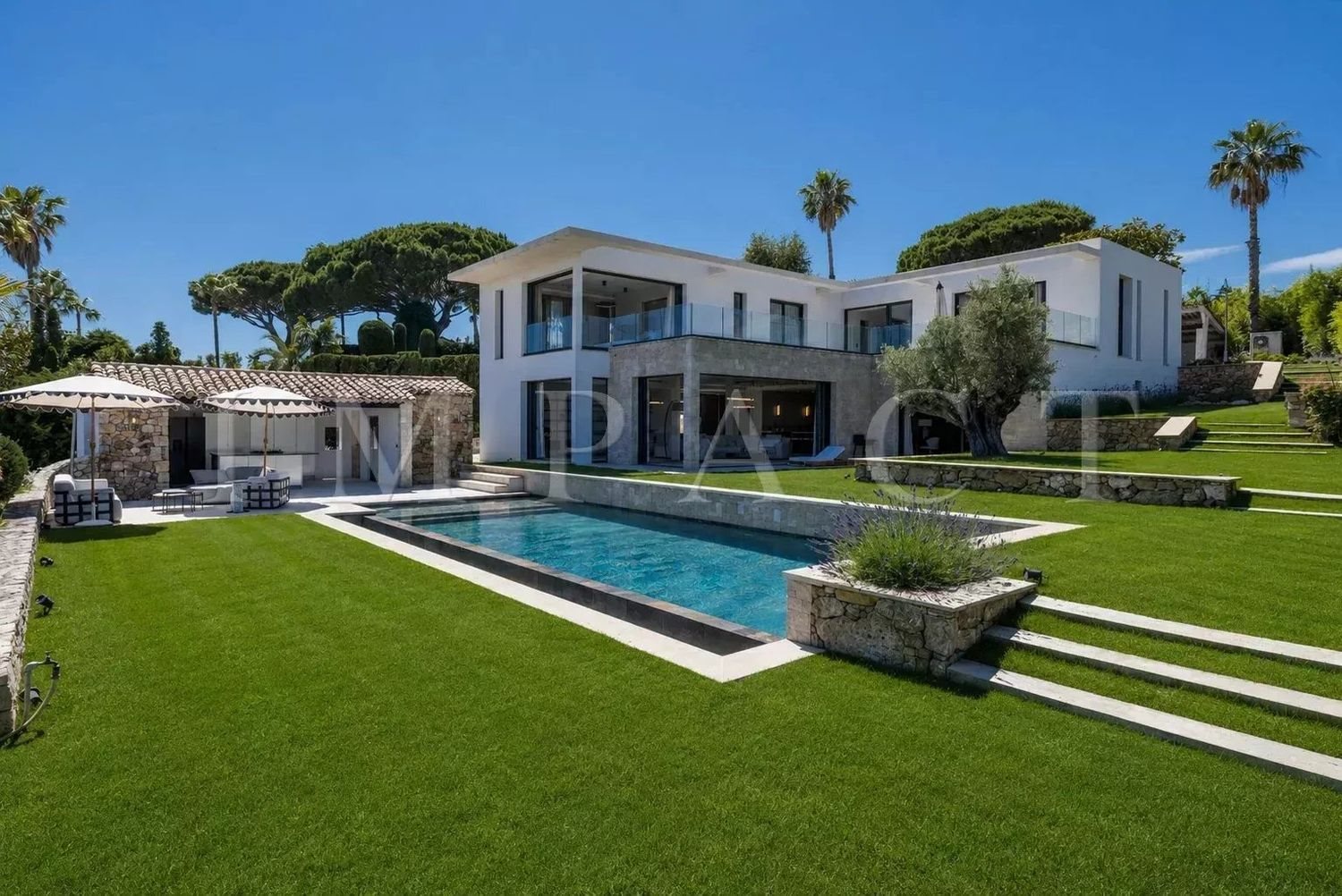 Maison à louer, 450m², Vallauris