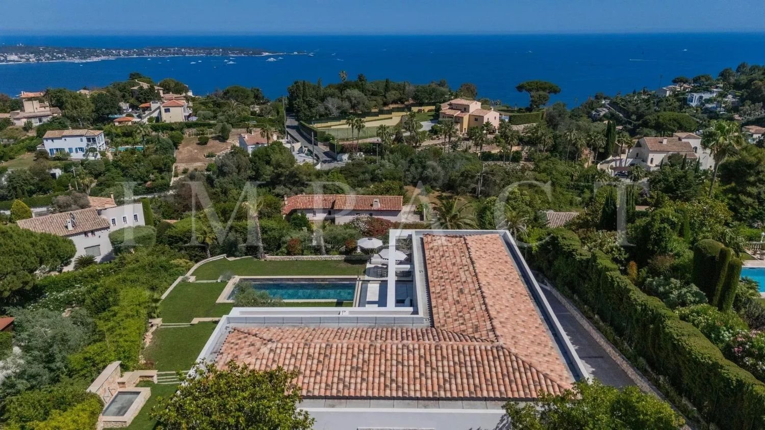 Maison à louer, 450m², Vallauris