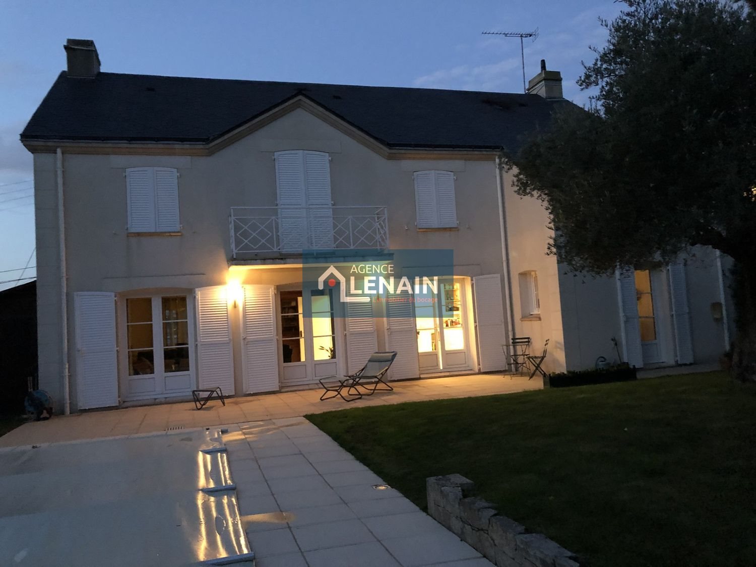 Maison à vendre, 197m², Cholet