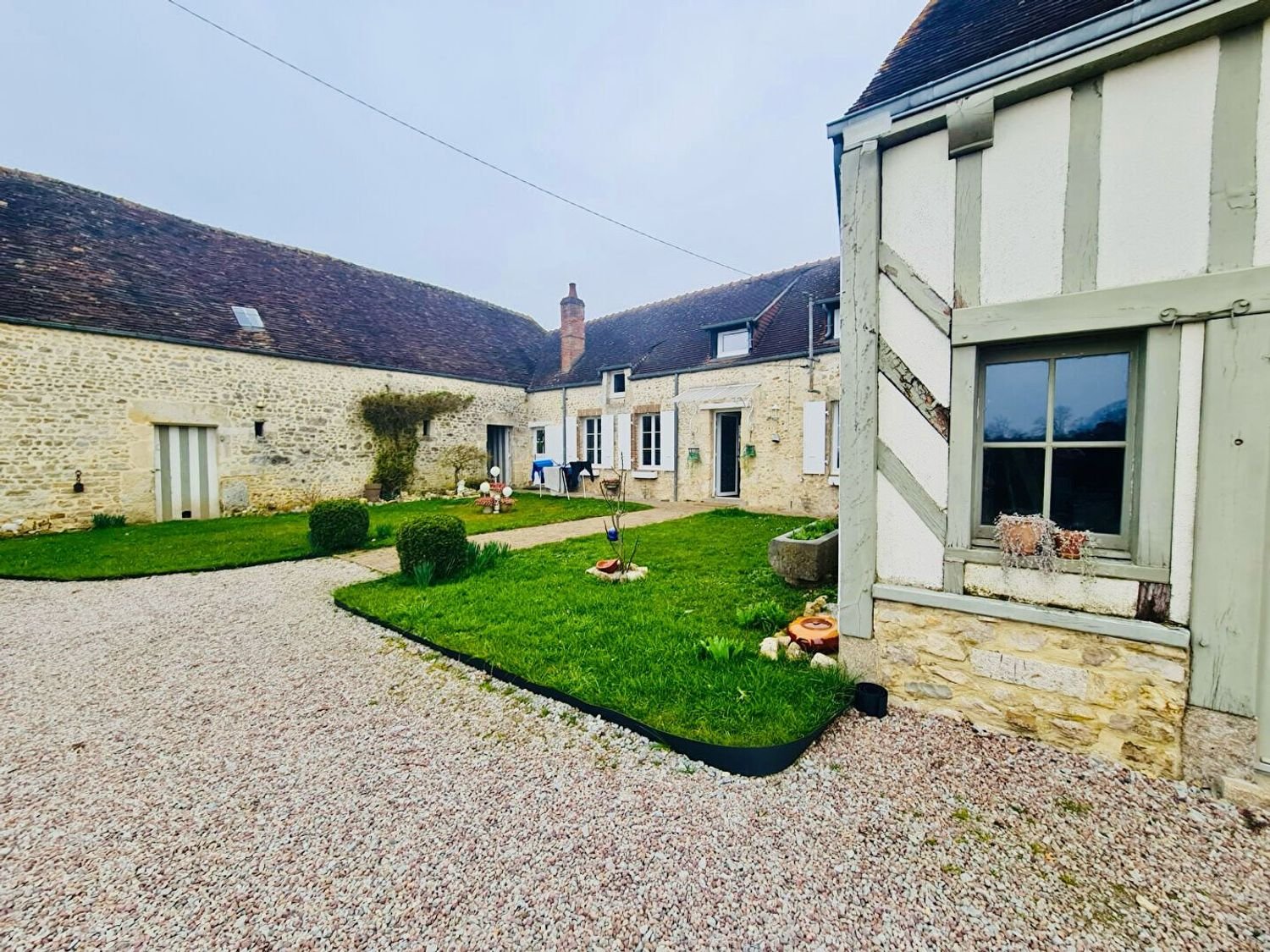 Maison à vendre, 174m², Neauphe-sous-Essai
