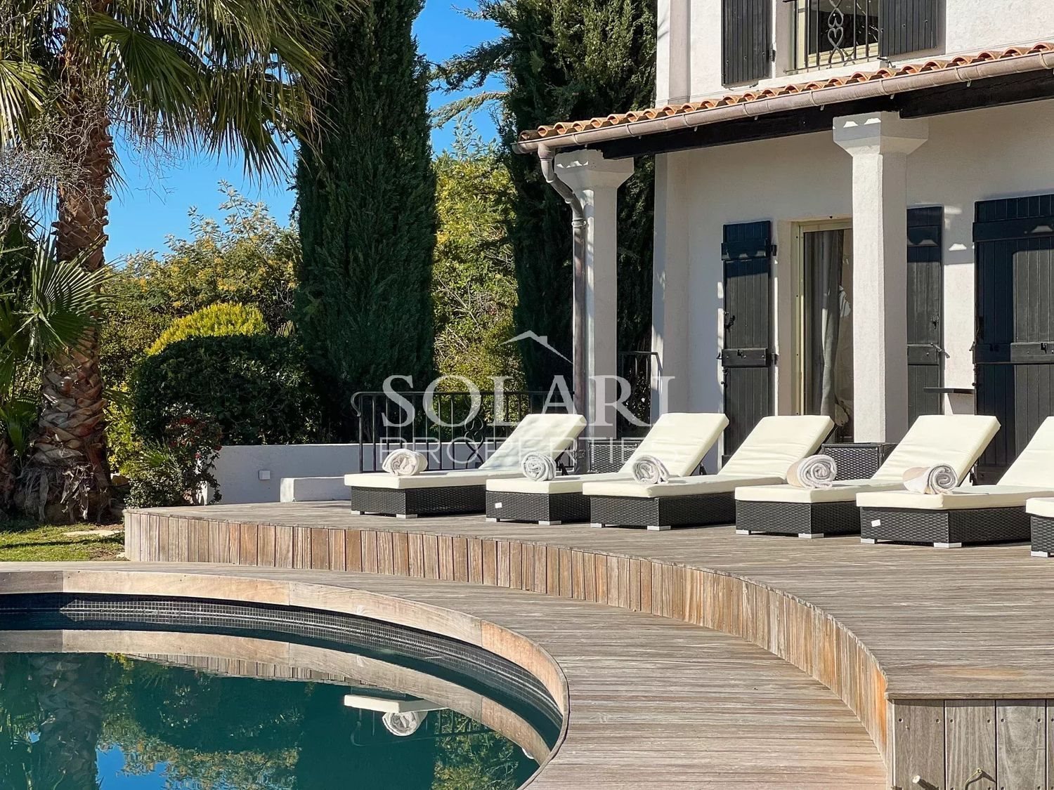 Maison à louer, 250m², Mandelieu-la-Napoule