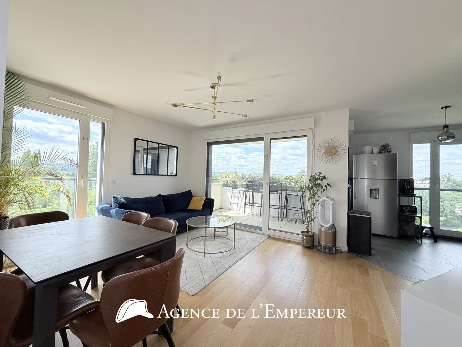 Appartement à louer, 67m², Nanterre