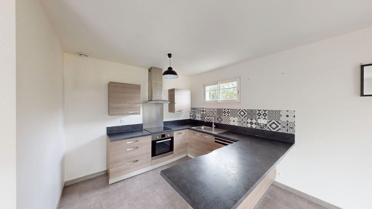 Maison à louer, 99m², Léognan