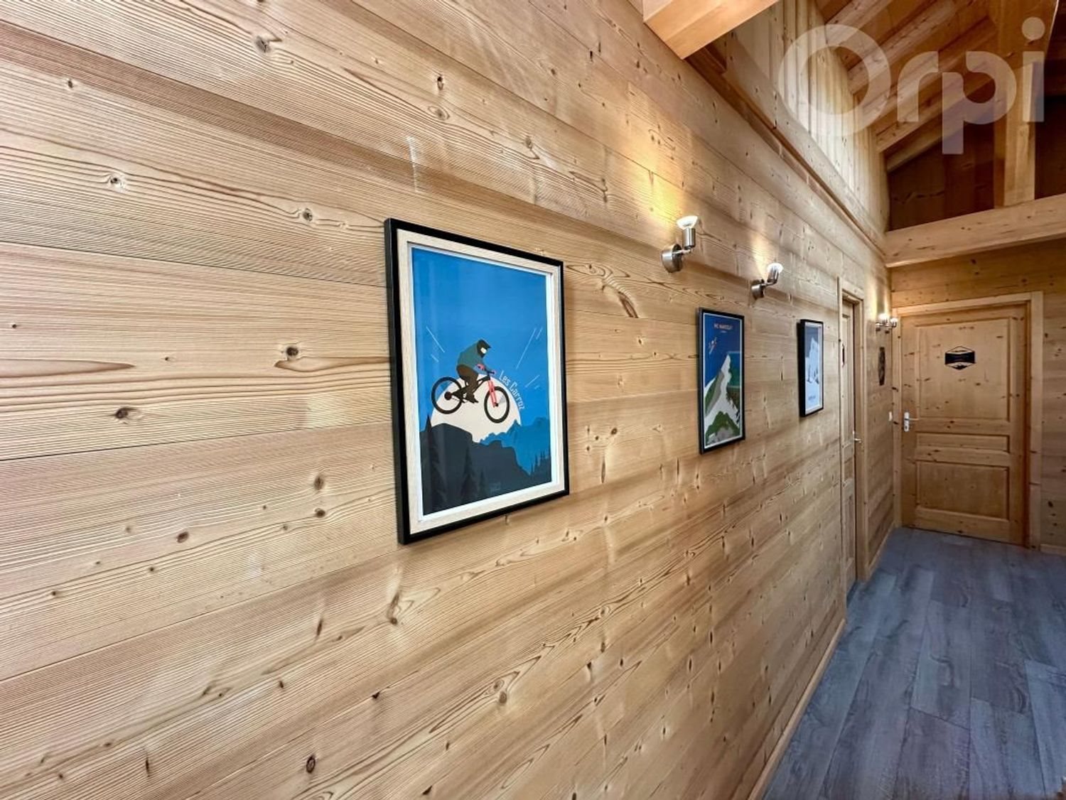 Maison à vendre, 300m², Cluses