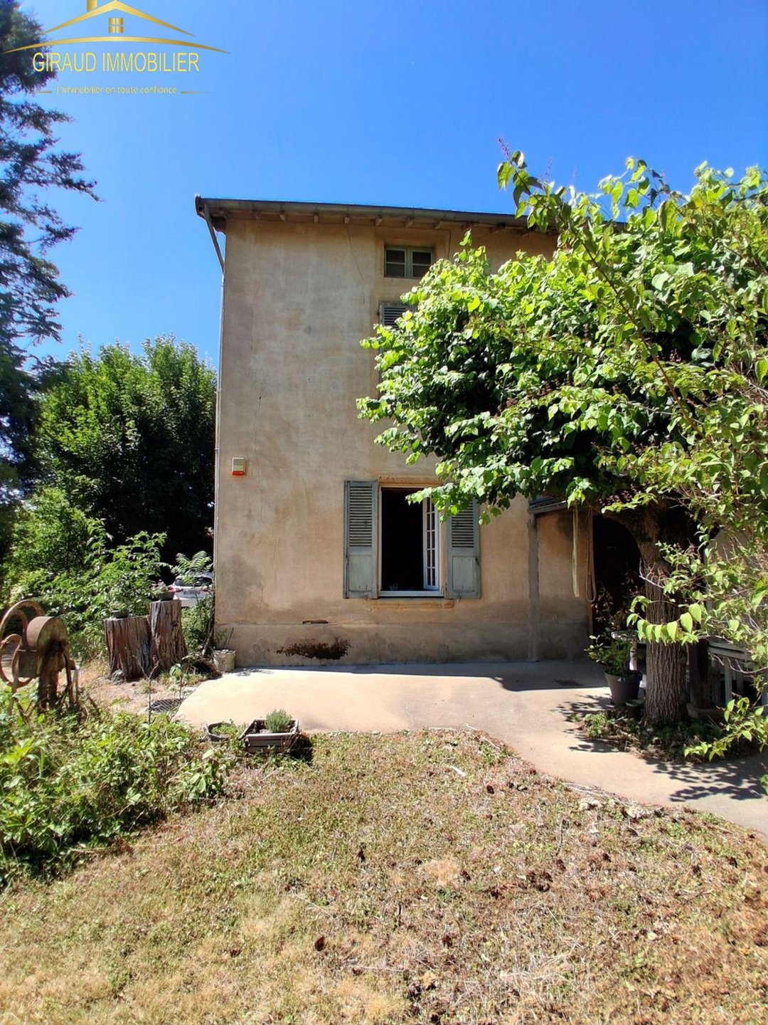 Maison à vendre, 245m², Saint-Nizier-sous-Charlieu