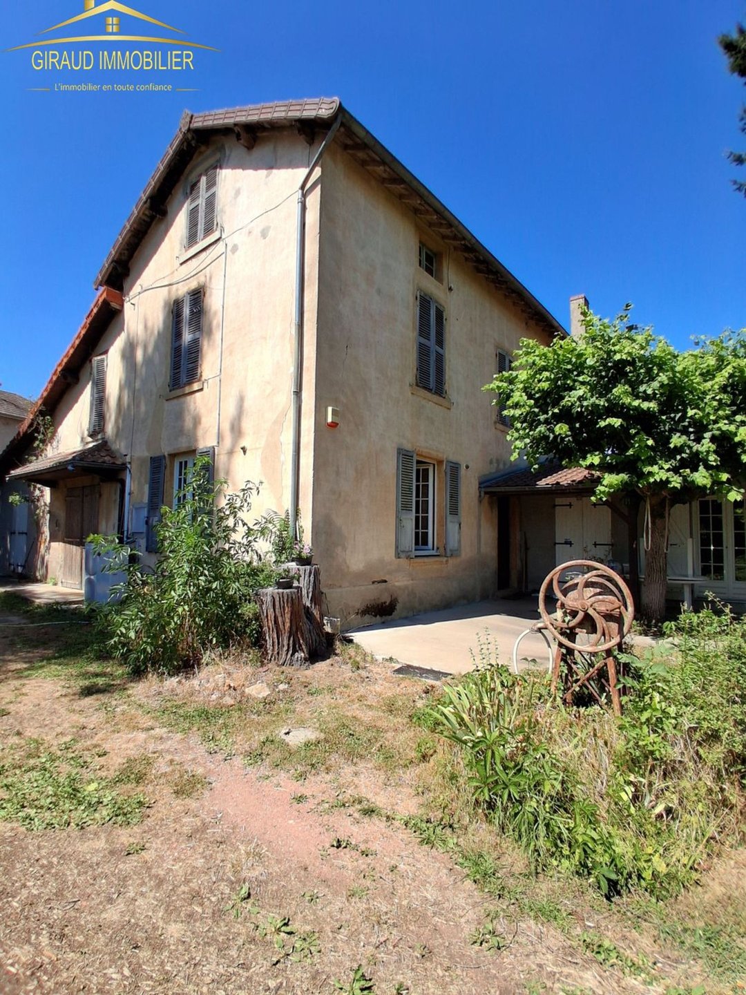 Maison à vendre, 245m², Saint-Nizier-sous-Charlieu