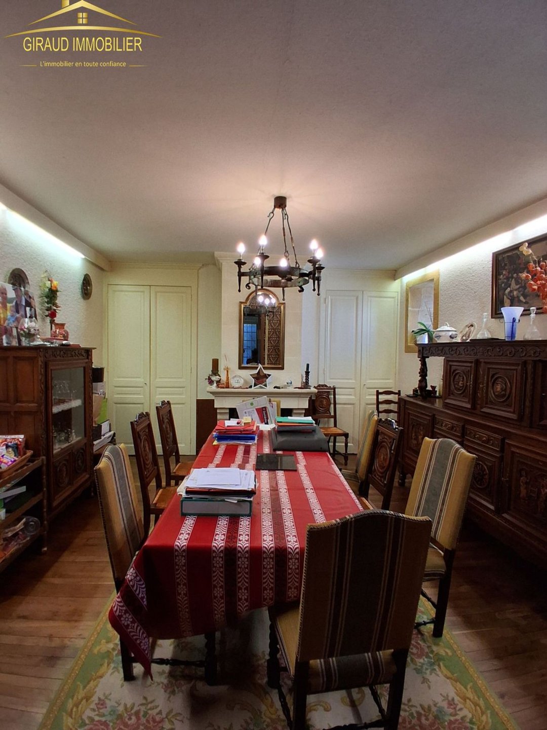 Maison à vendre, 245m², Saint-Nizier-sous-Charlieu