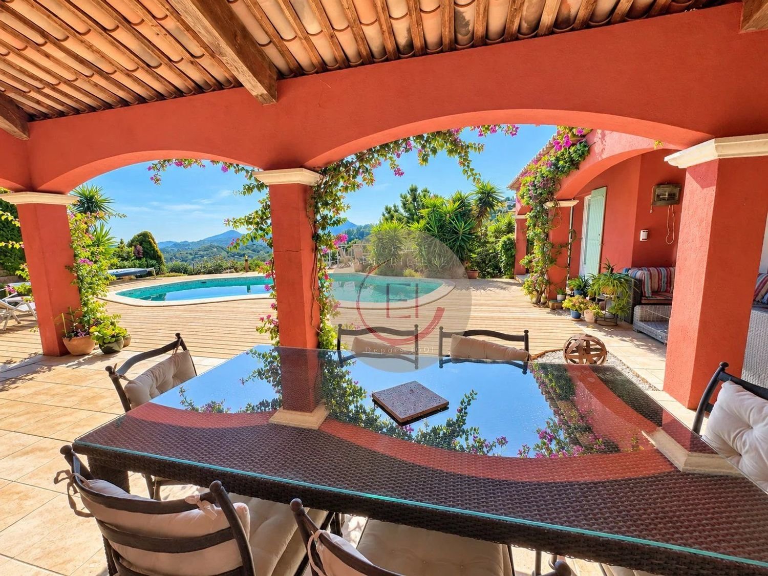 Maison à vendre, 237m², Les Adrets-de-l'Estérel
