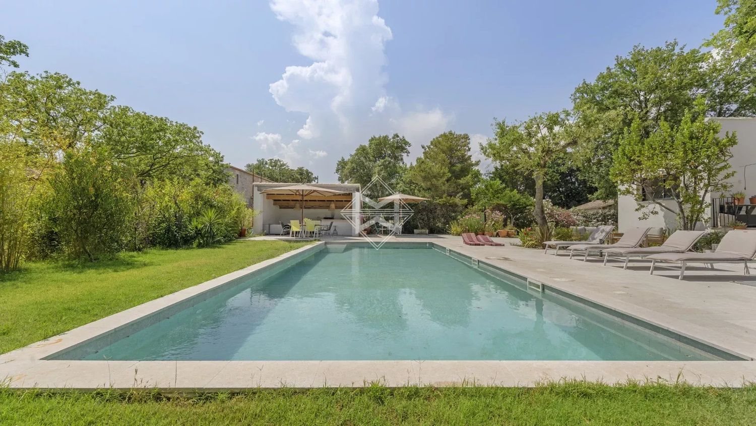 Maison à louer, 360m², Grimaud