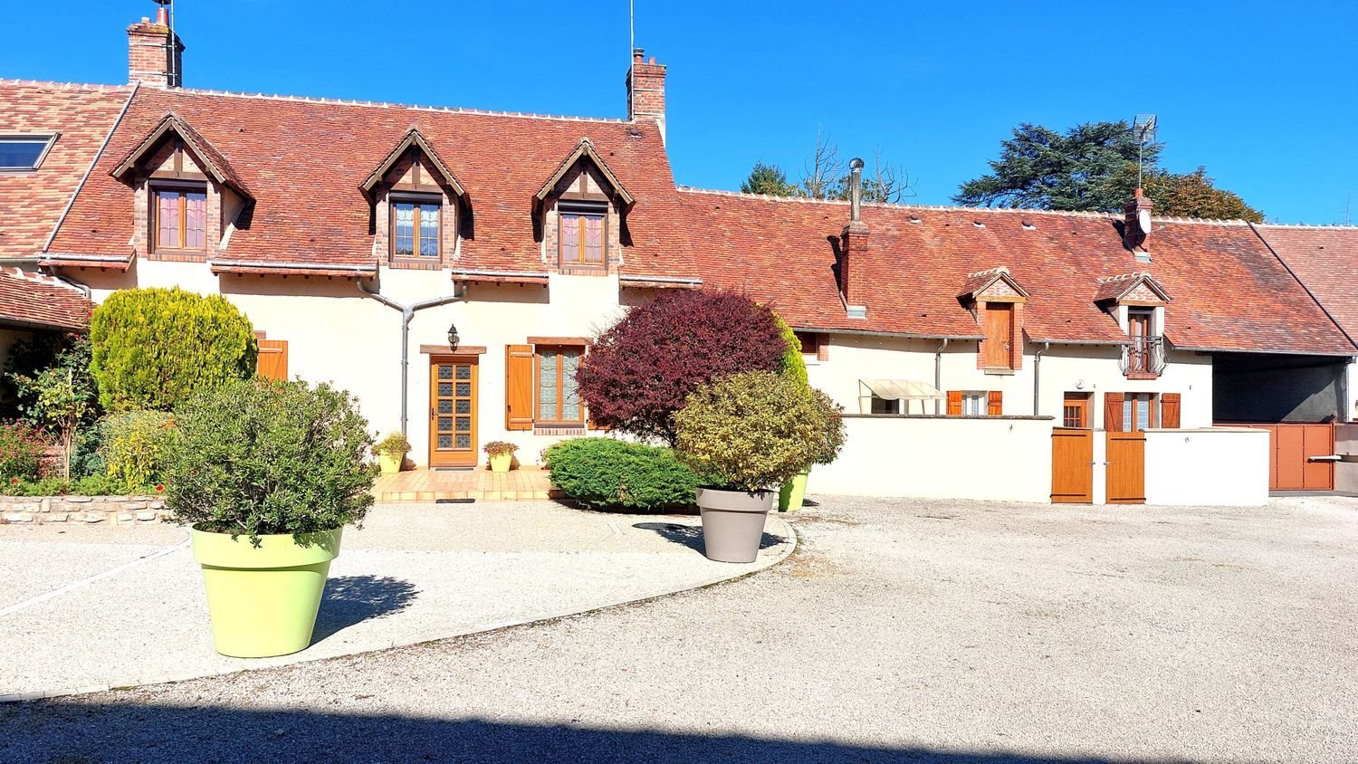 Maison à vendre, 360m², Amilly