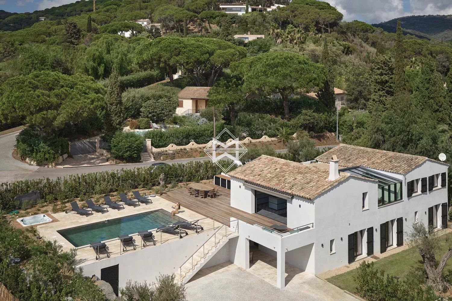 Maison à louer, 280m², La Croix-Valmer