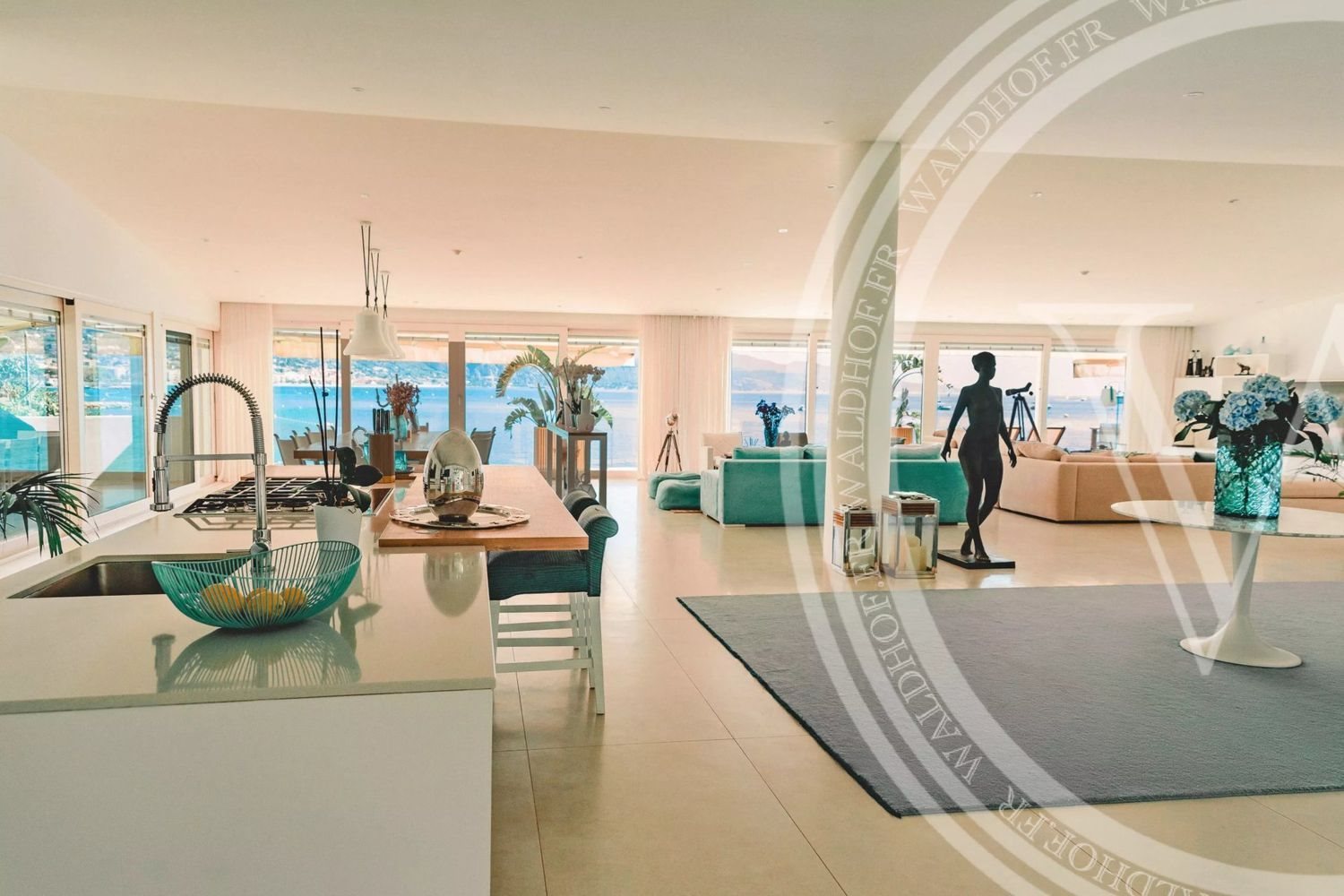 Maison à louer, 400m², Roquebrune-Cap-Martin