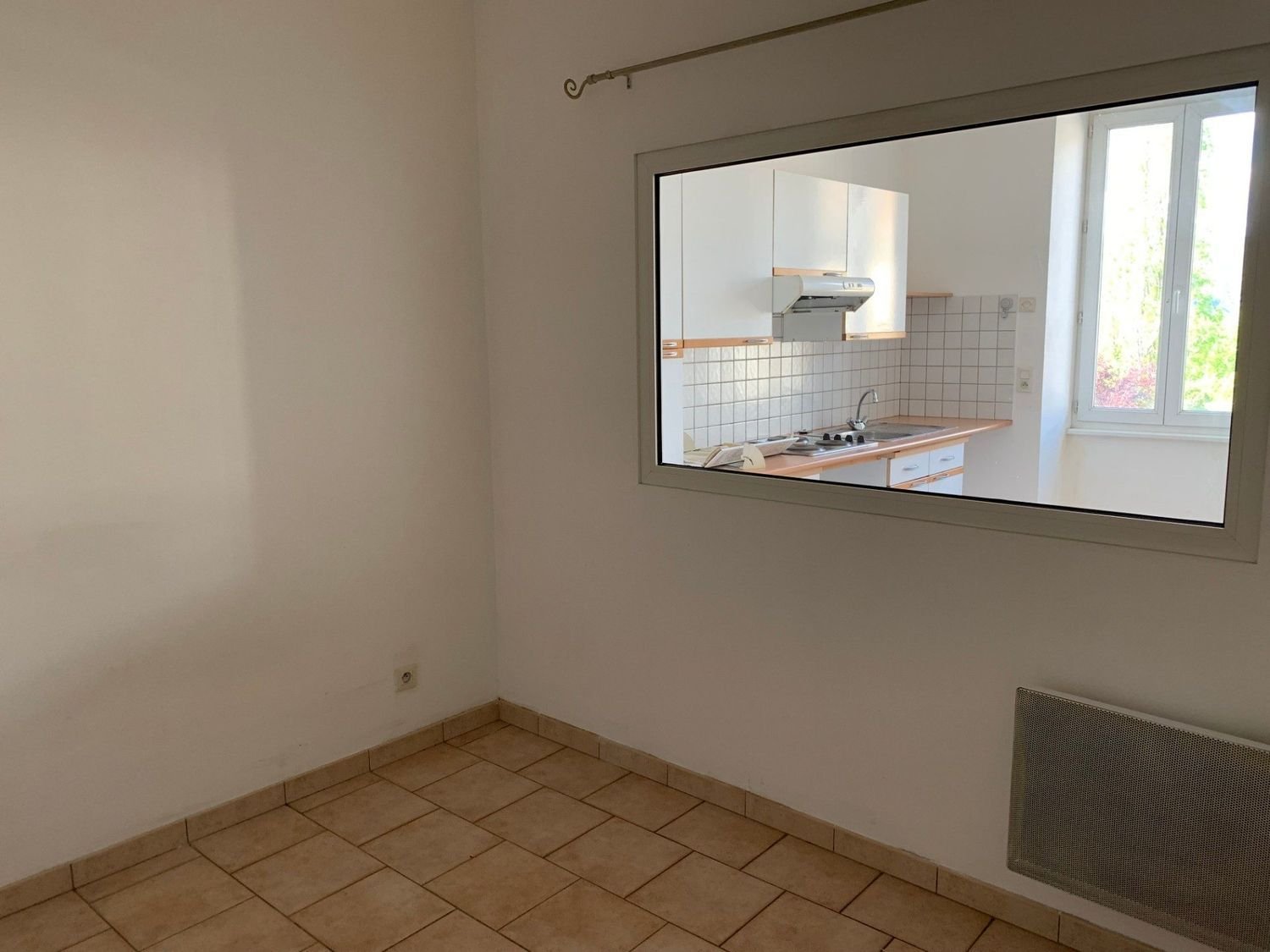 Appartement à louer, 37m², Joyeuse