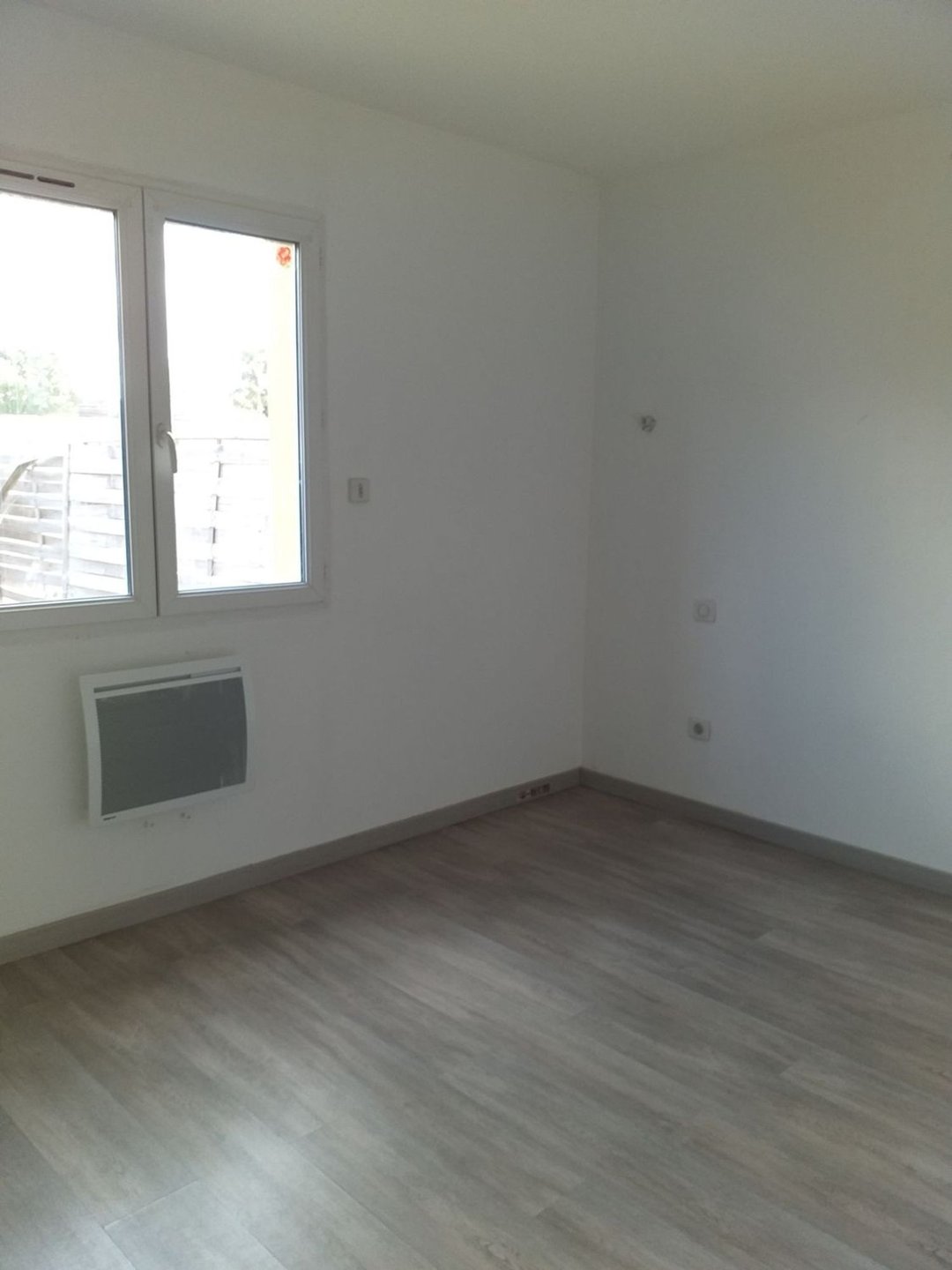 Maison à louer, 102m², Montesquieu
