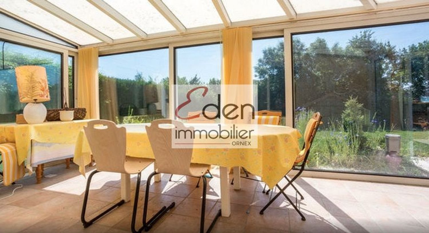 Maison à louer, 200m², Cessy