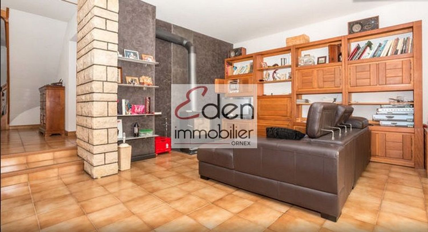 Maison à louer, 200m², Cessy