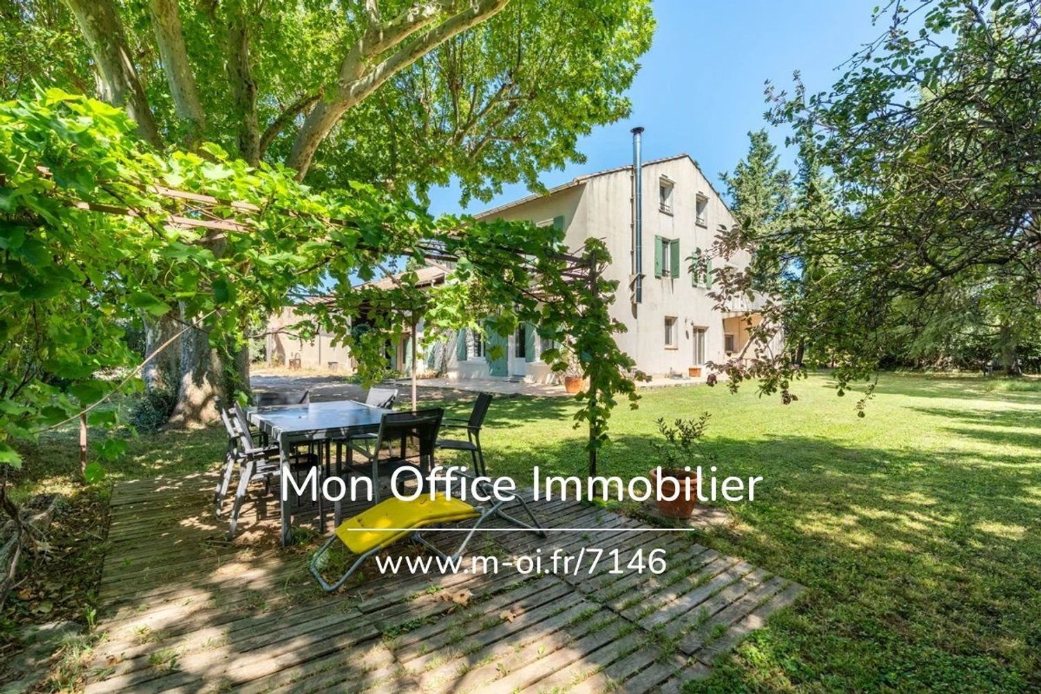 Maison à vendre, 268m², Eyguières