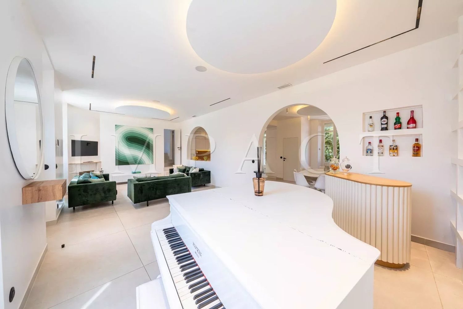 Maison à louer, 237m², Cannes