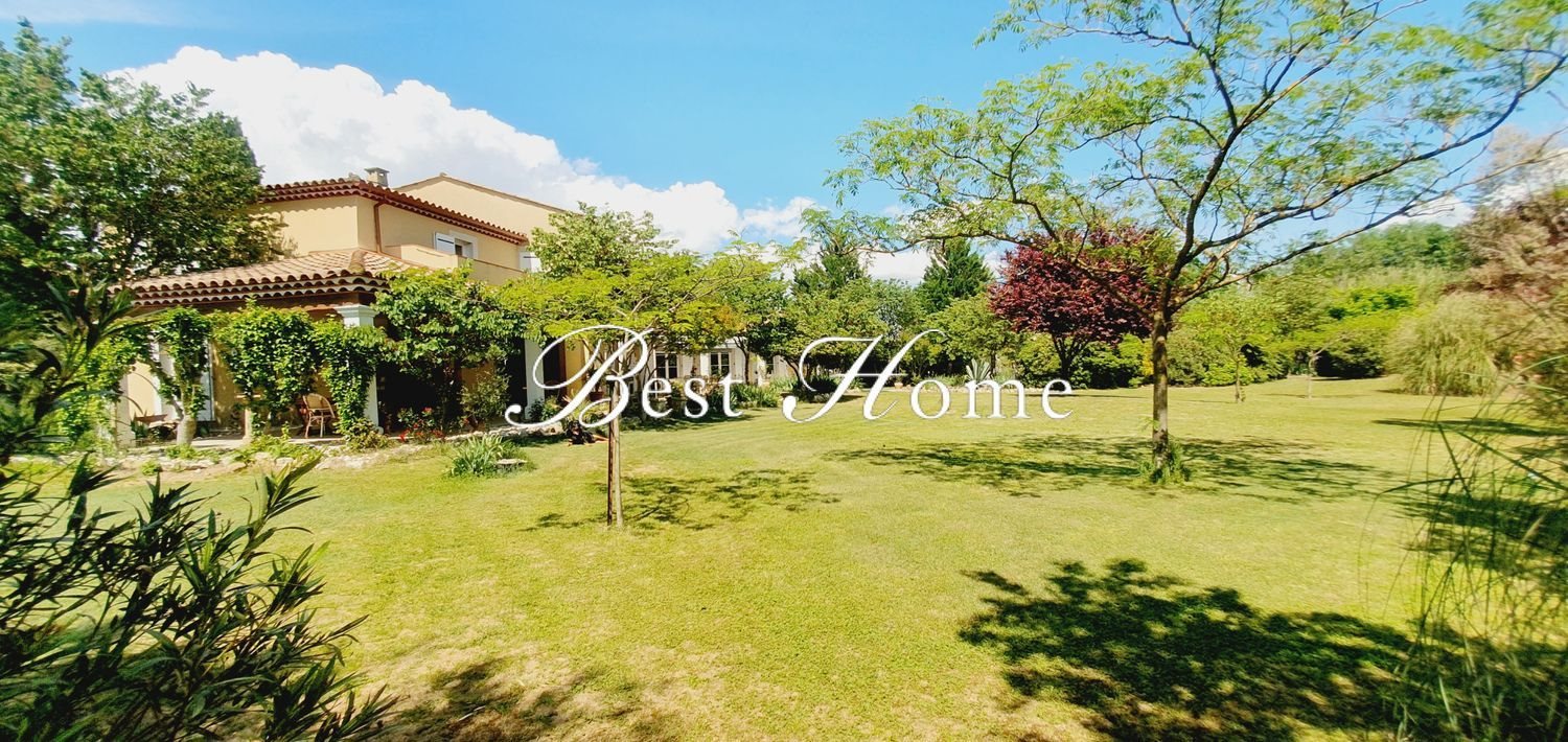Maison à vendre, 230m², Uzès