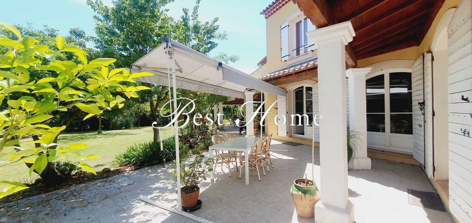 Maison à vendre, 230m², Uzès