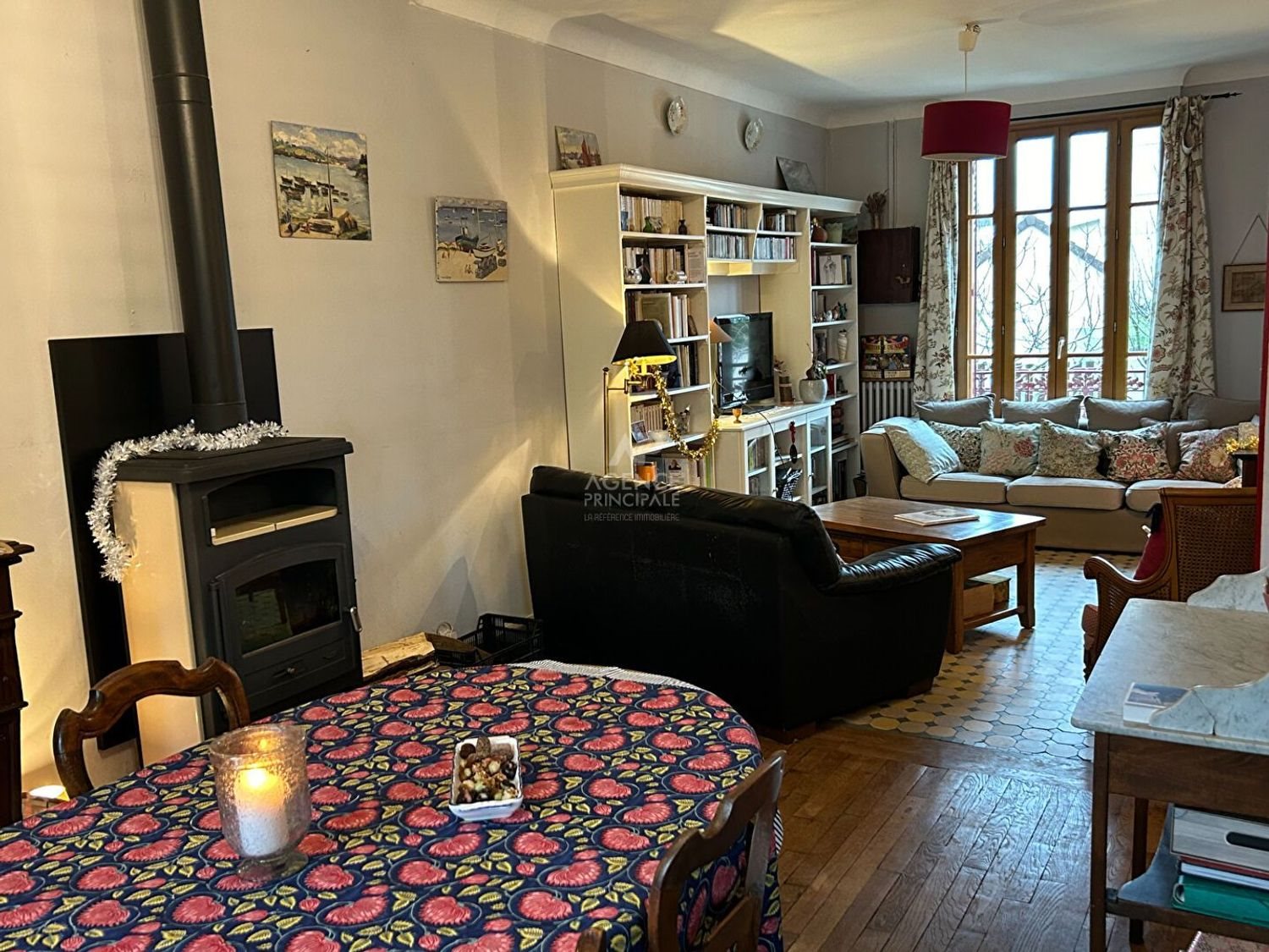 Maison à vendre, 127m², Le Mesnil-le-Roi