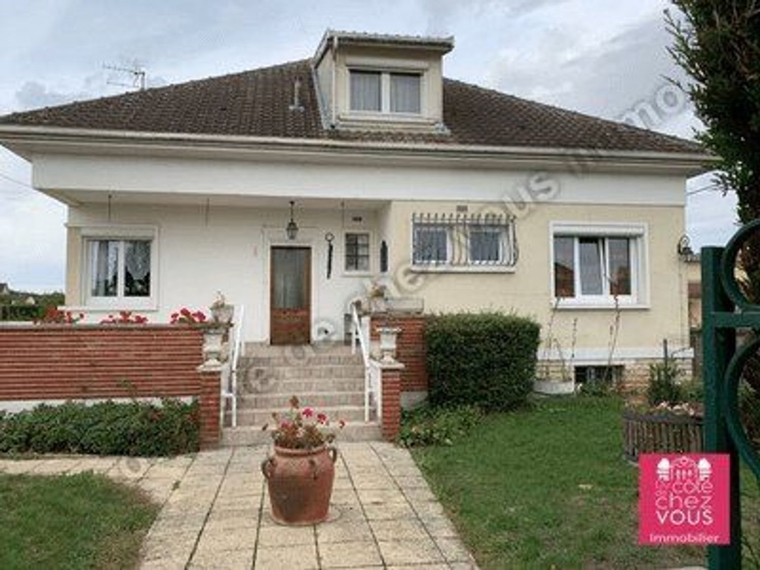 Maison à vendre, 104m², Buchères