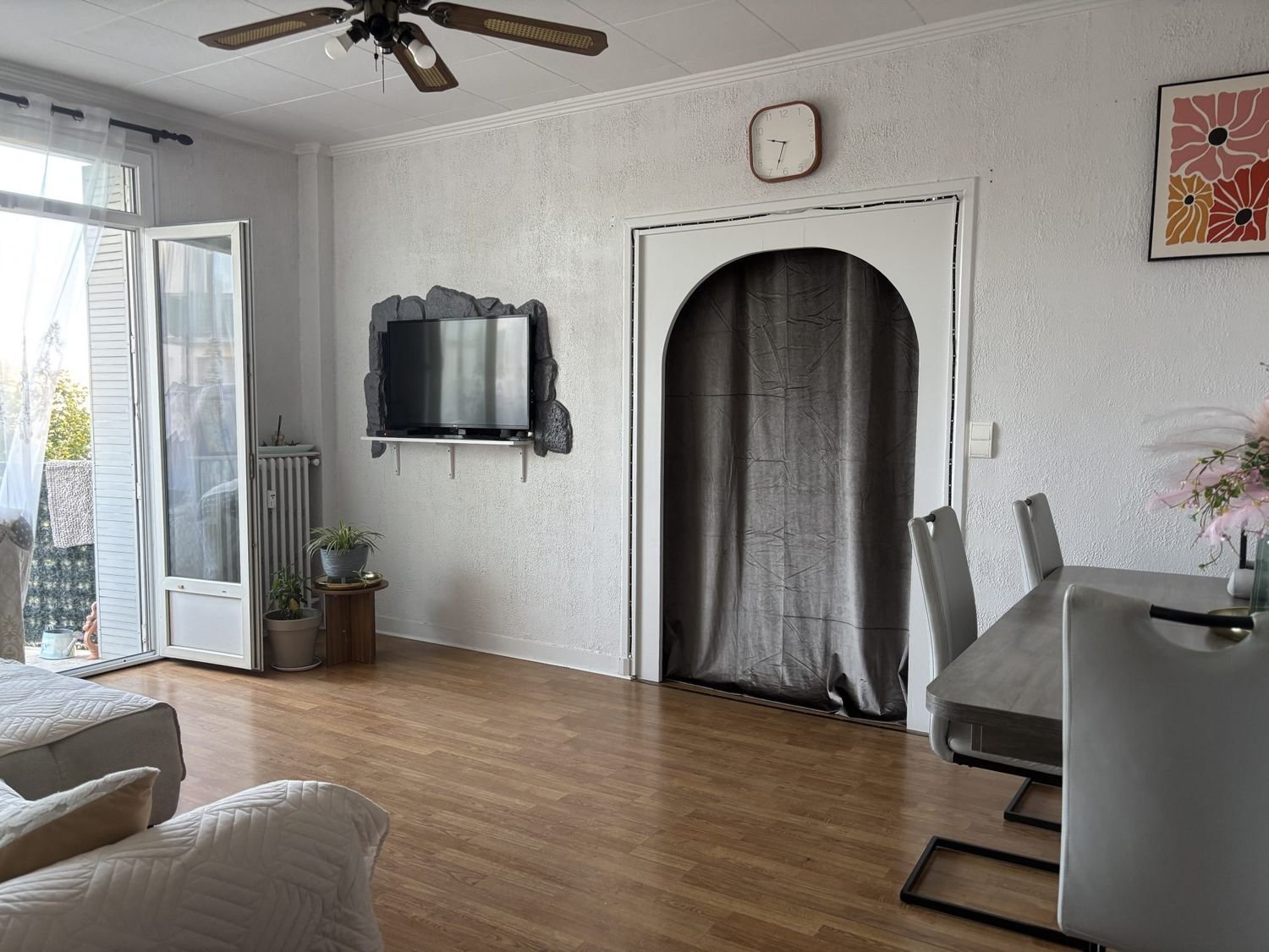 Appartement à vendre, 84m², Aubenas