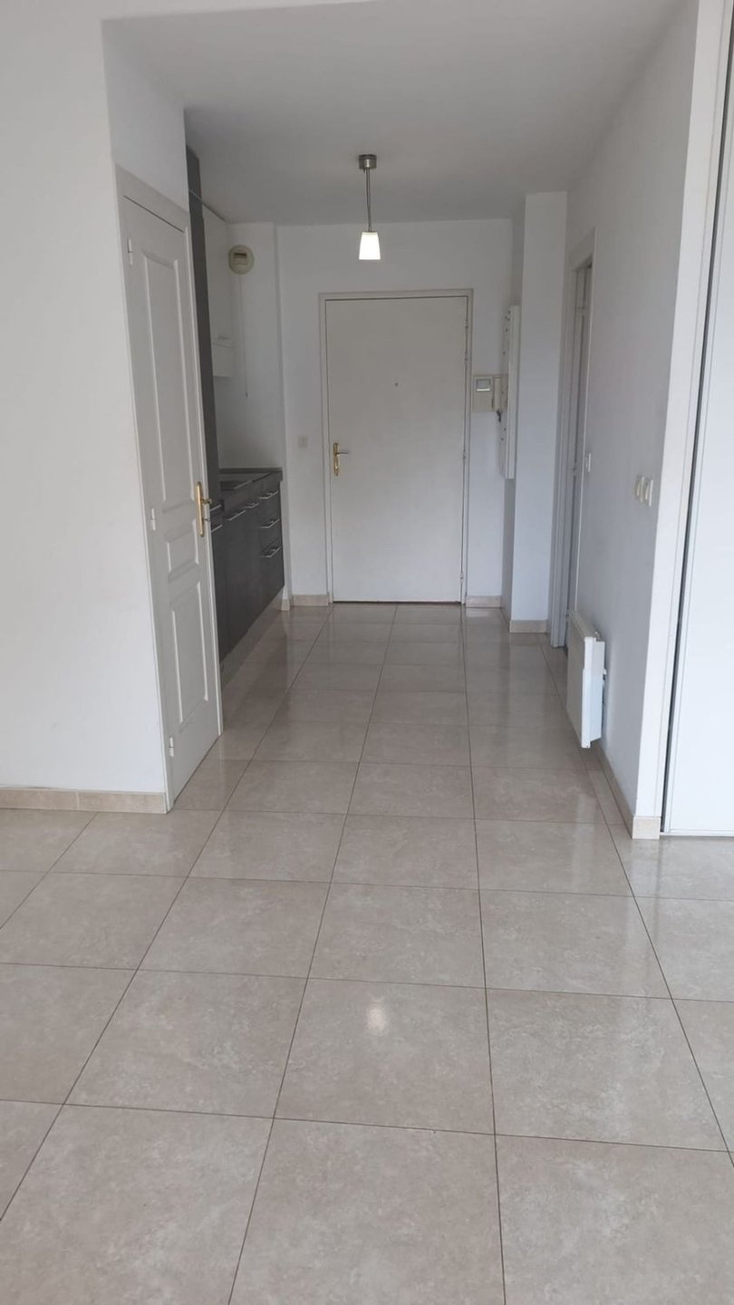 Appartement à louer, 27m², Beausoleil