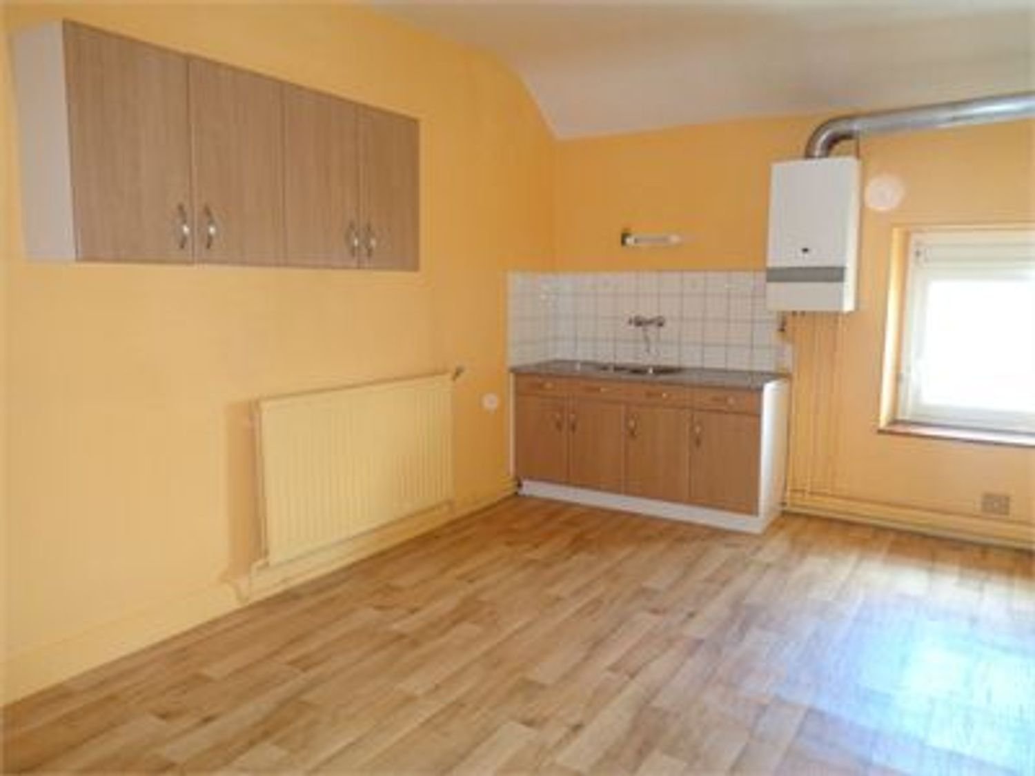 Appartement à louer, 107m², Mirecourt