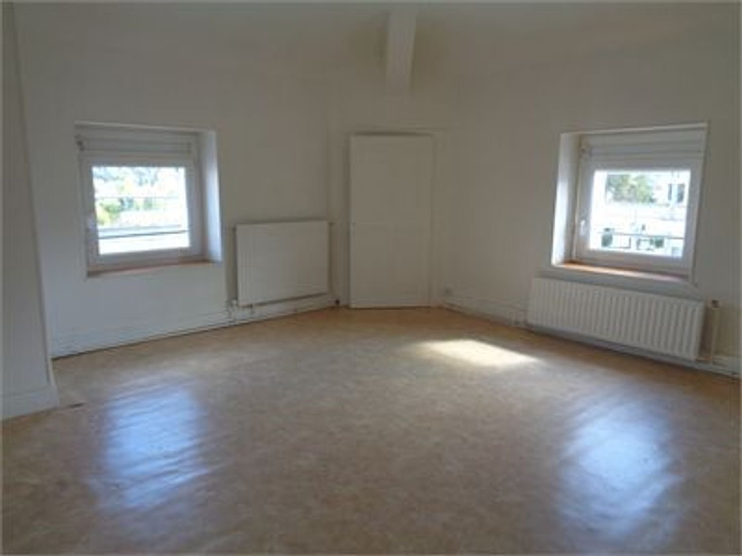 Appartement à louer, 107m², Mirecourt