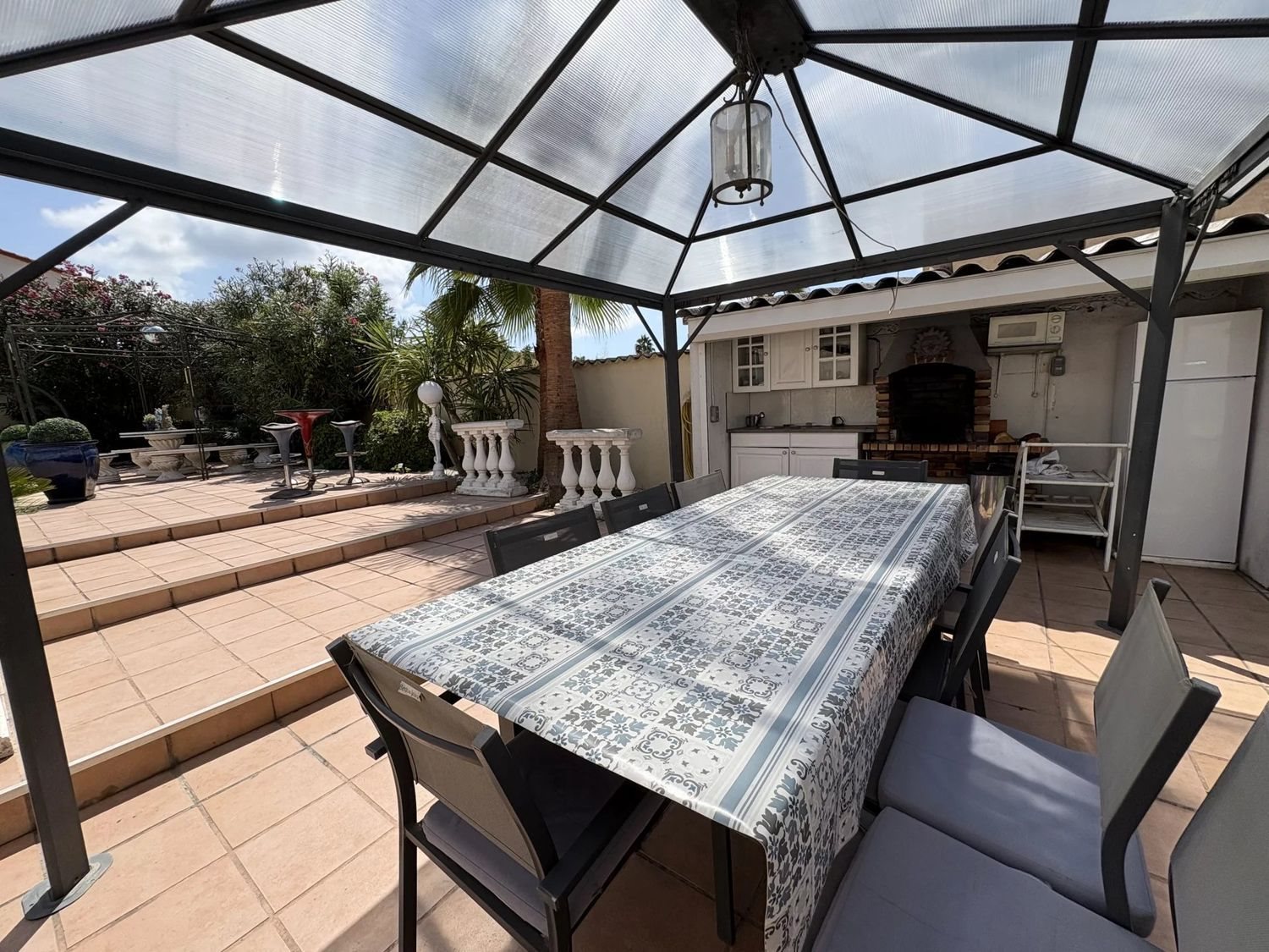 Maison à louer, 250m², Mougins