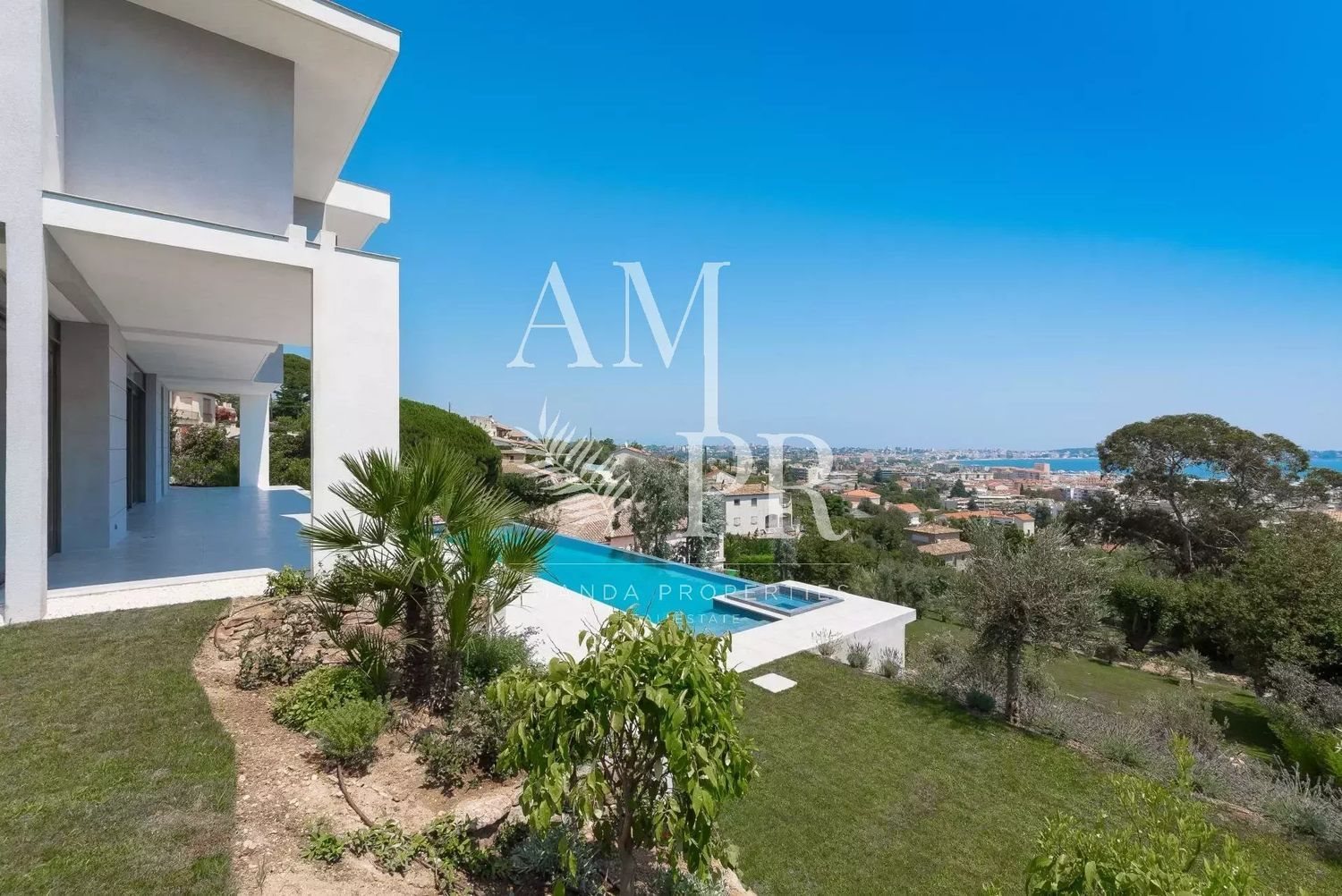 Maison à vendre, 730m², Vallauris
