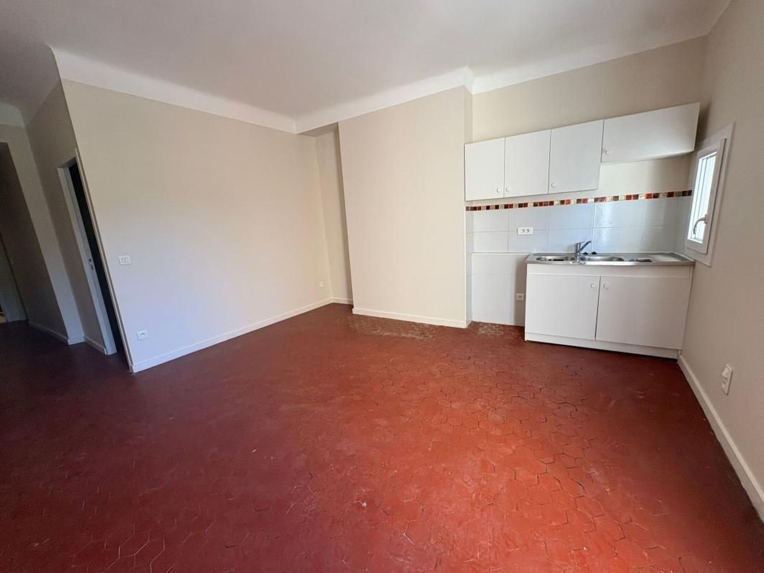 Appartement à louer, 35m², Riez