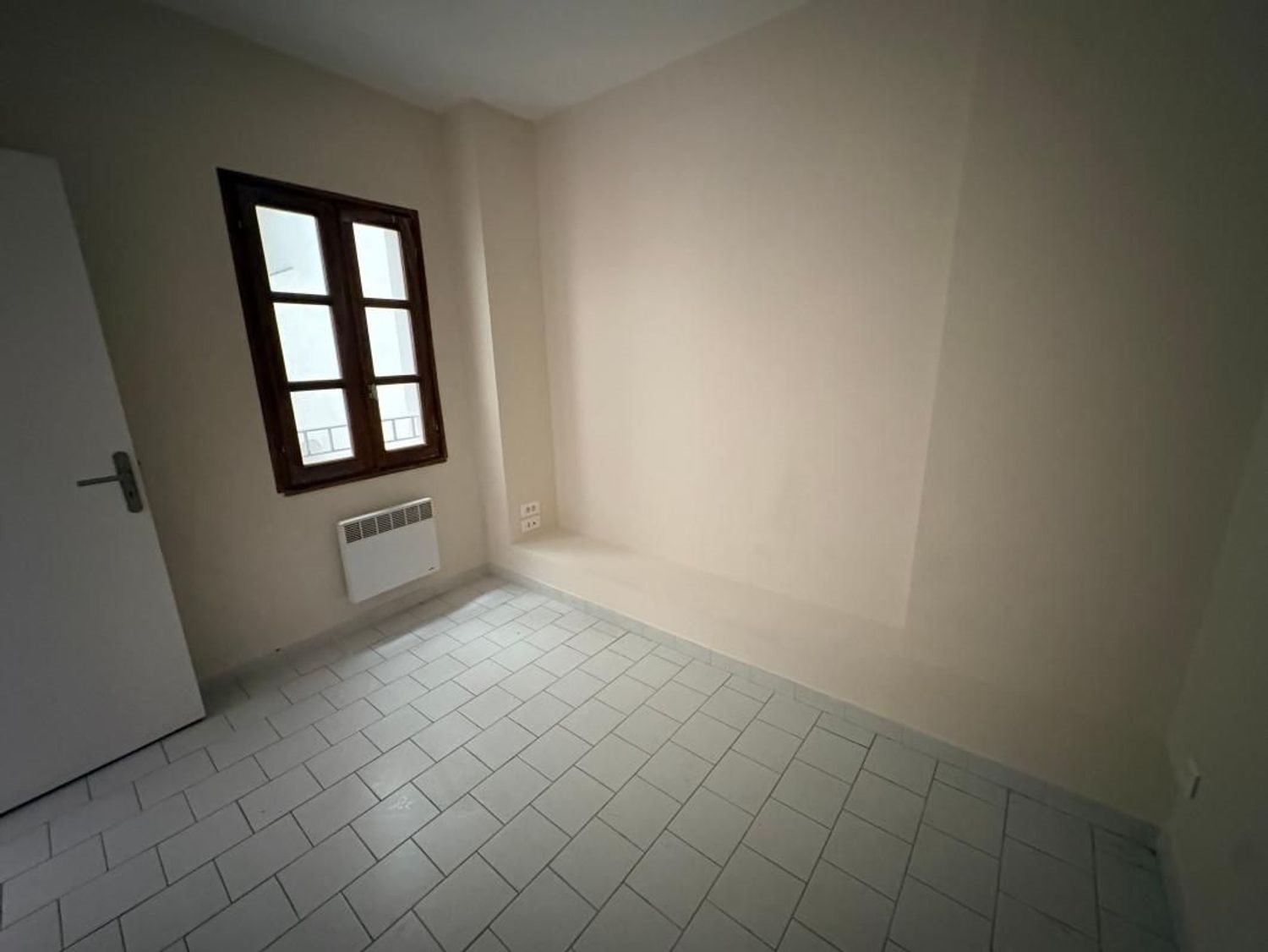 Appartement à louer, 35m², Riez