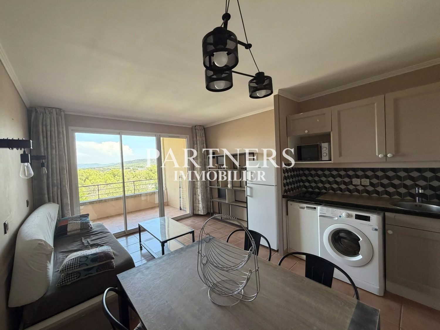 Appartement à louer, 11m², Mallemort